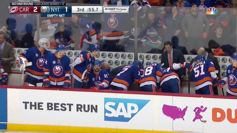 Illustration for article titled The Islanders' Best Hope Against The Hurricanes Is A War Of Attrition